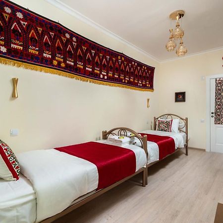 Green Yard Boutique Guesthouse Tasjkent Eksteriør billede