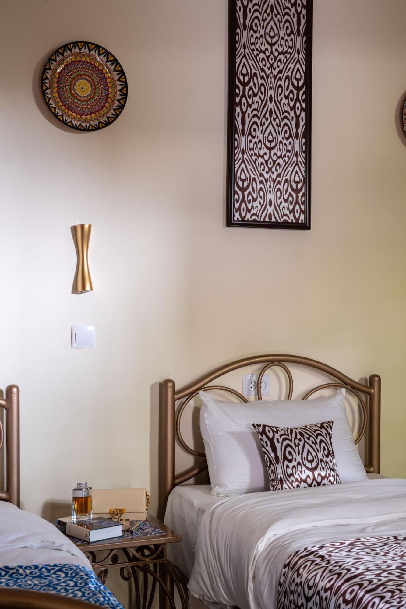 Green Yard Boutique Guesthouse Tasjkent Eksteriør billede
