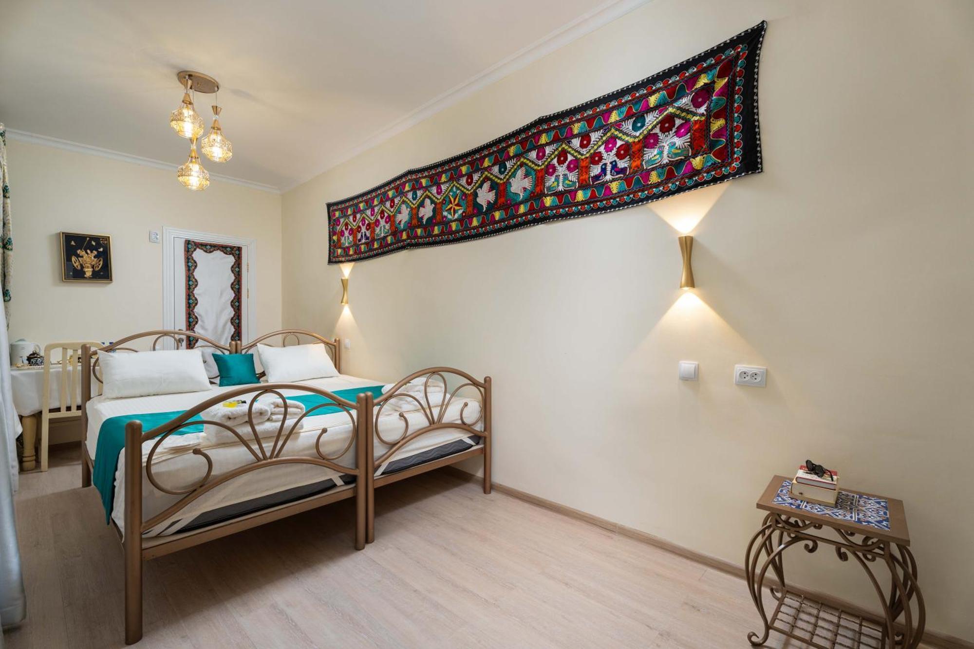 Green Yard Boutique Guesthouse Tasjkent Eksteriør billede