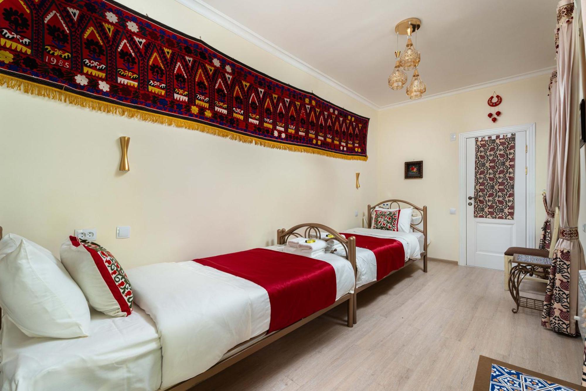 Green Yard Boutique Guesthouse Tasjkent Eksteriør billede